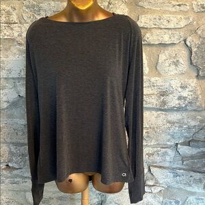 3/25 GAP Breathe Charcoal top